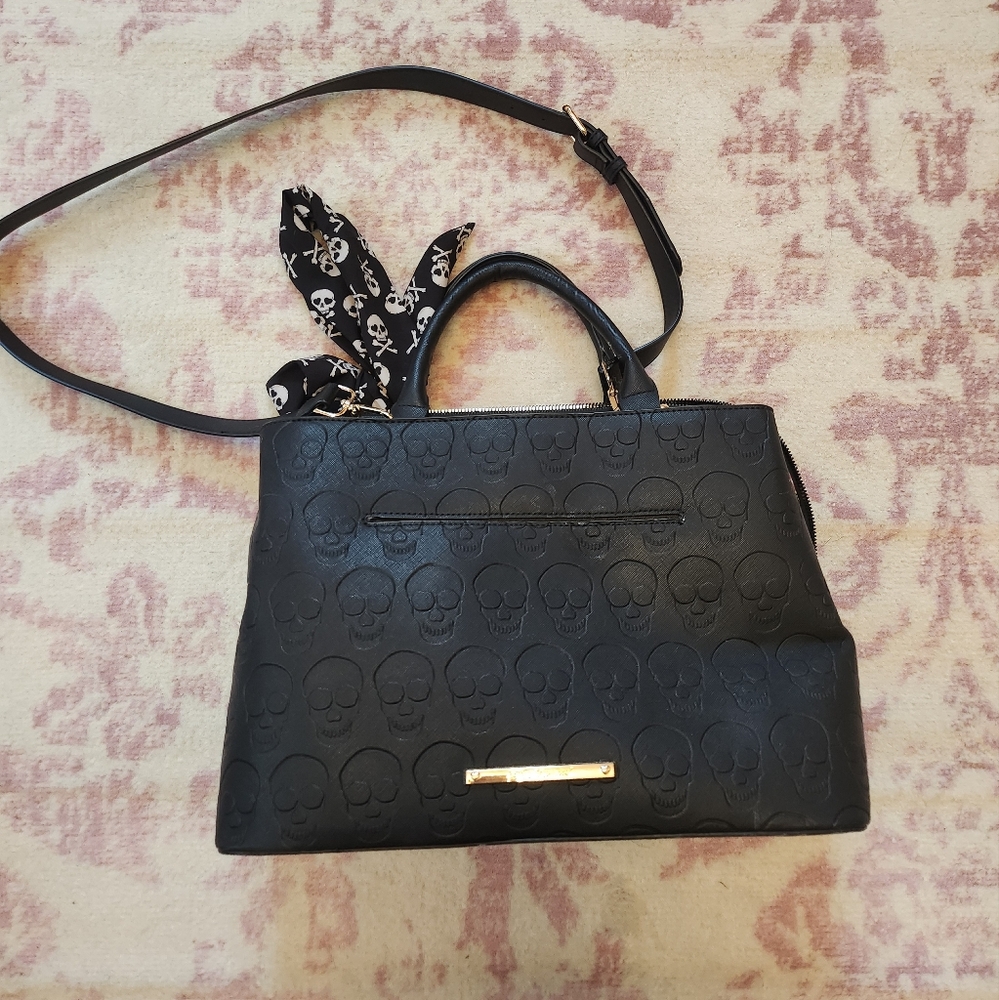 Betsey Johnson Black Skull Embossed Handbag